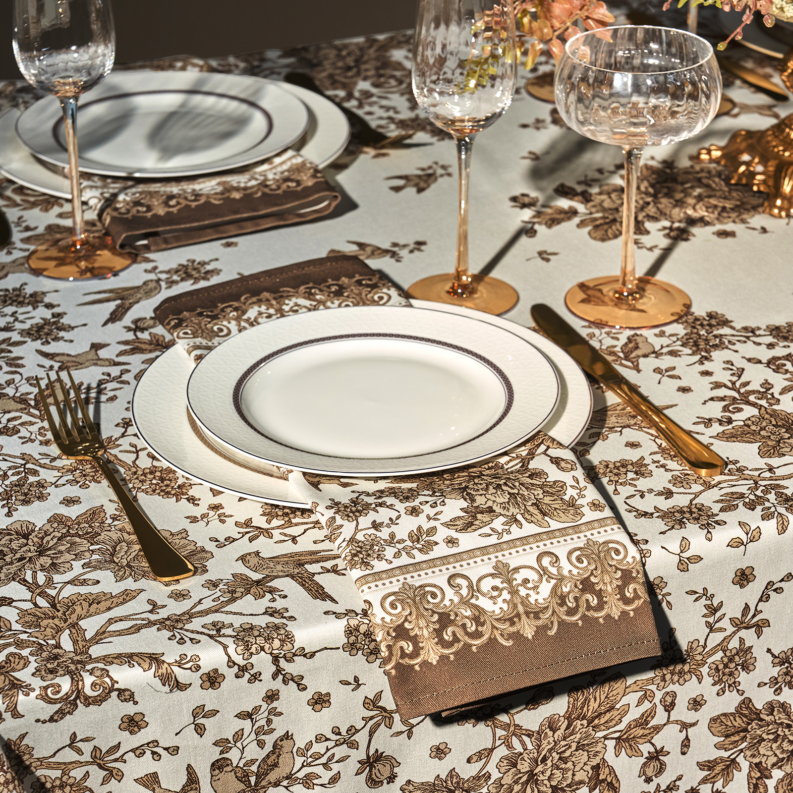 028317 Скатерть 140*180 Lefard