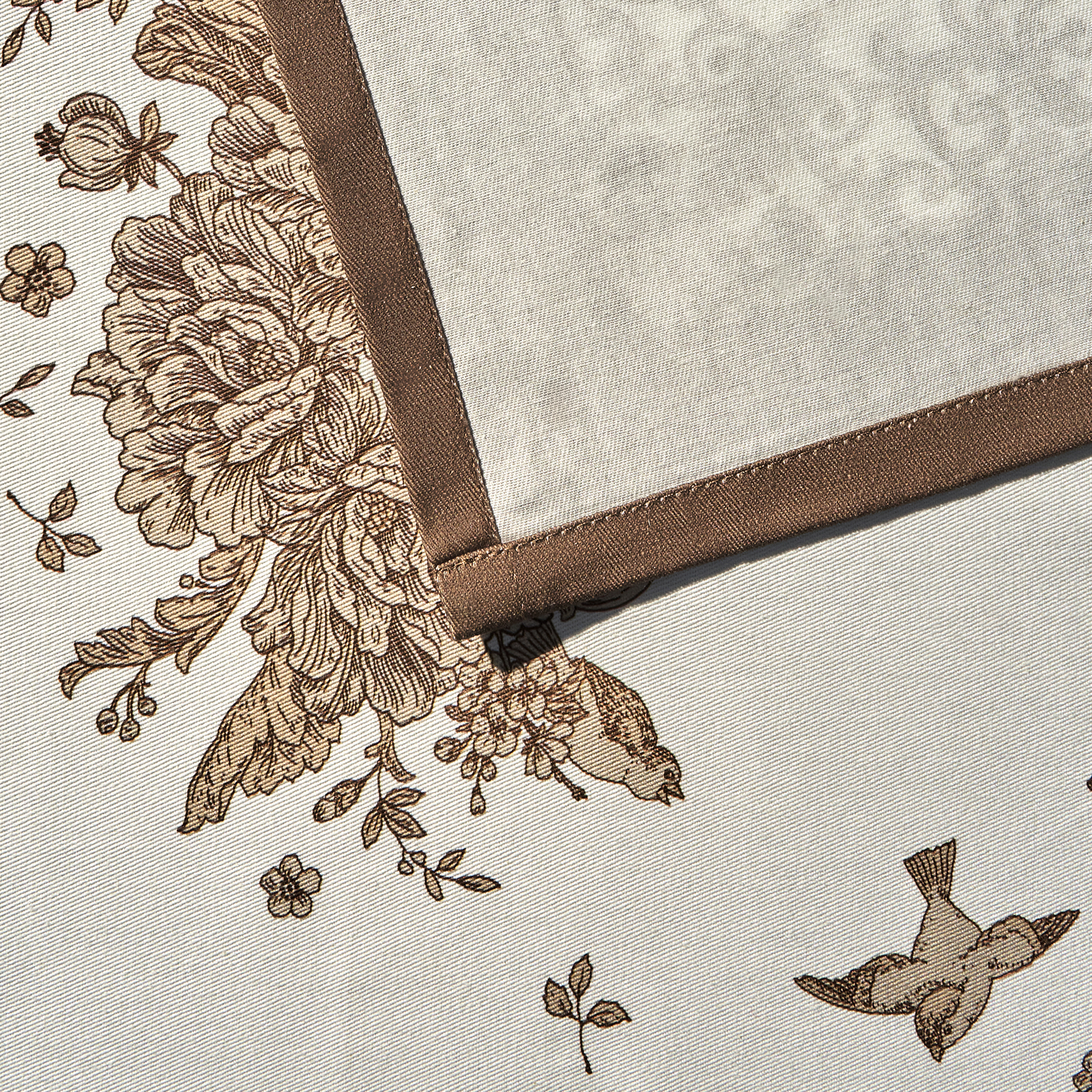 028317 Скатерть 140*180 Lefard