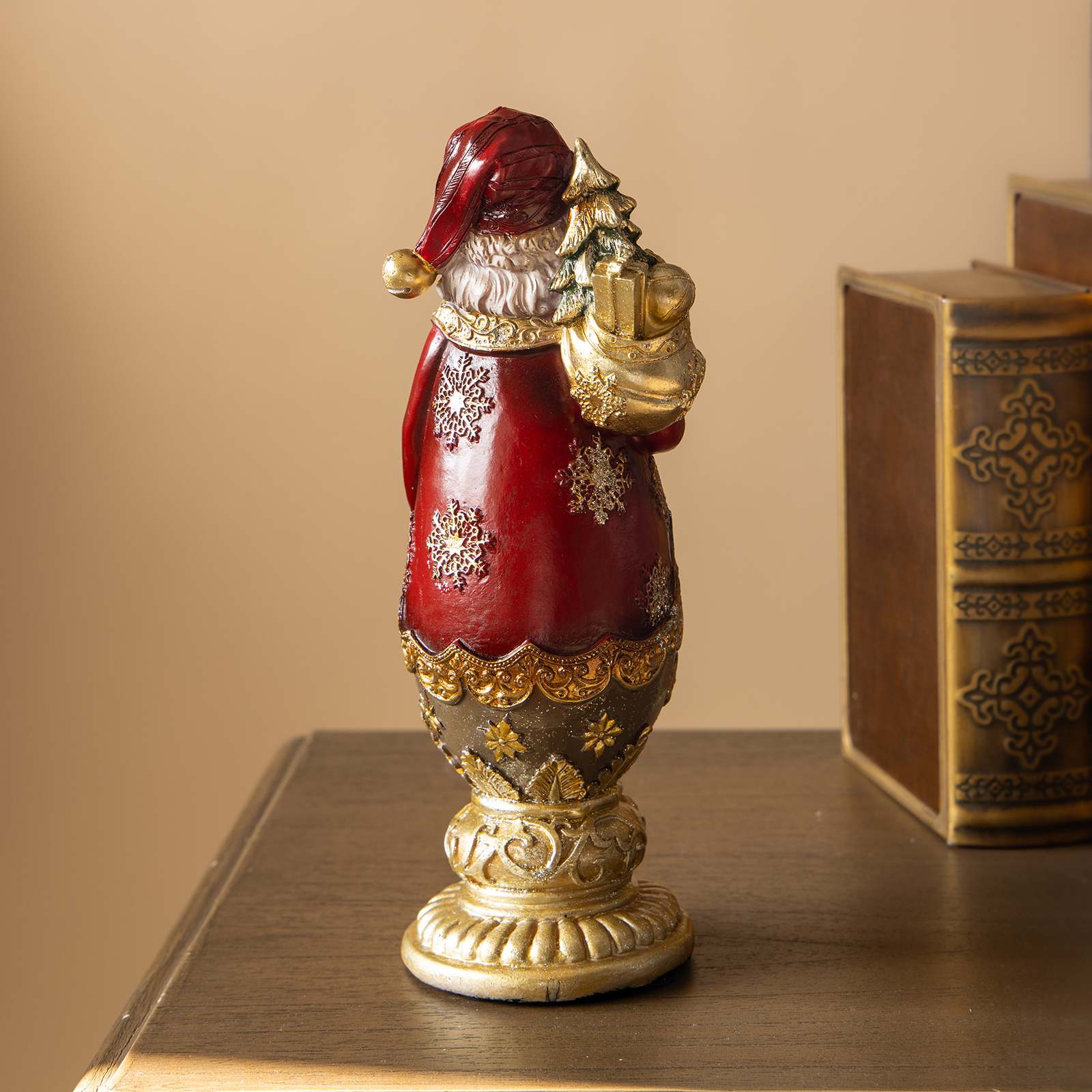 028373 Декоративная фигурка Lefard